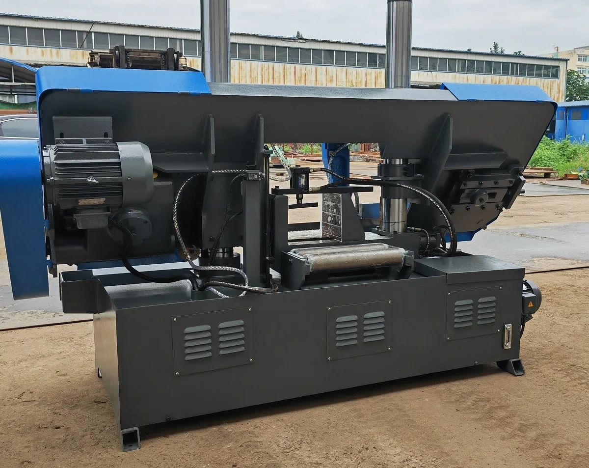 MetalTec BS 800 CH ленточнопильный станок для резки металла под углом 90°: иллюстрация 1