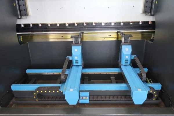 MetalTec 4+1 ЧПУ HBC 50/1600 МТ-15 Листогибочный пресс с ЧПУ: иллюстрация 7