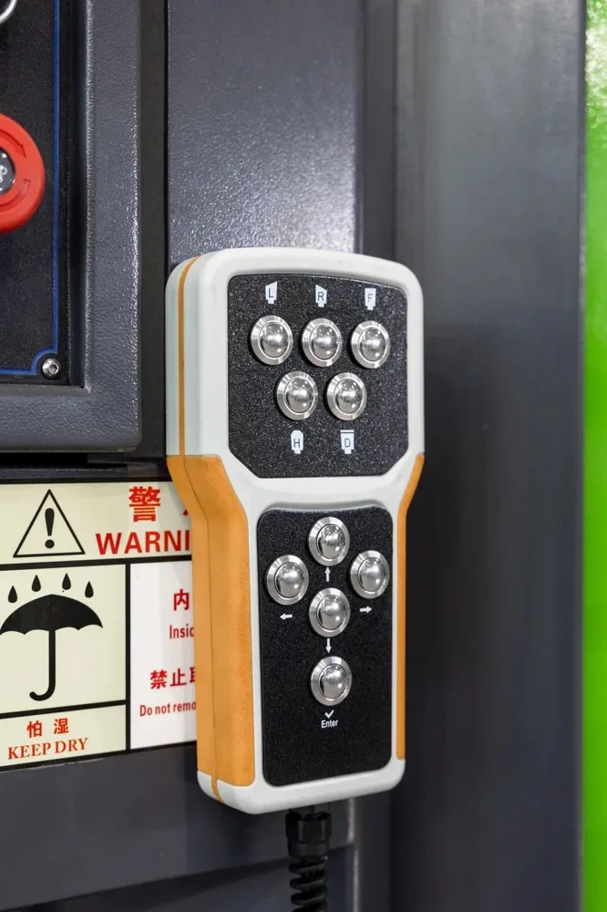 Автоматический станок для заточки дисковых пил с напайками WoodTec WK-600A: фото 5