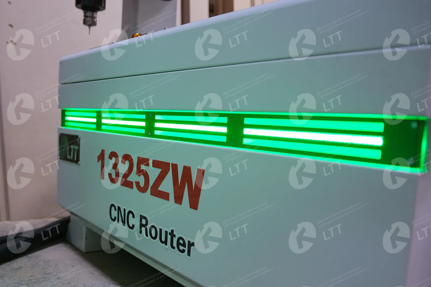 Фрезерный станок с ЧПУ LTT-1325ZW (автоматическая смена инструмента): фото 4