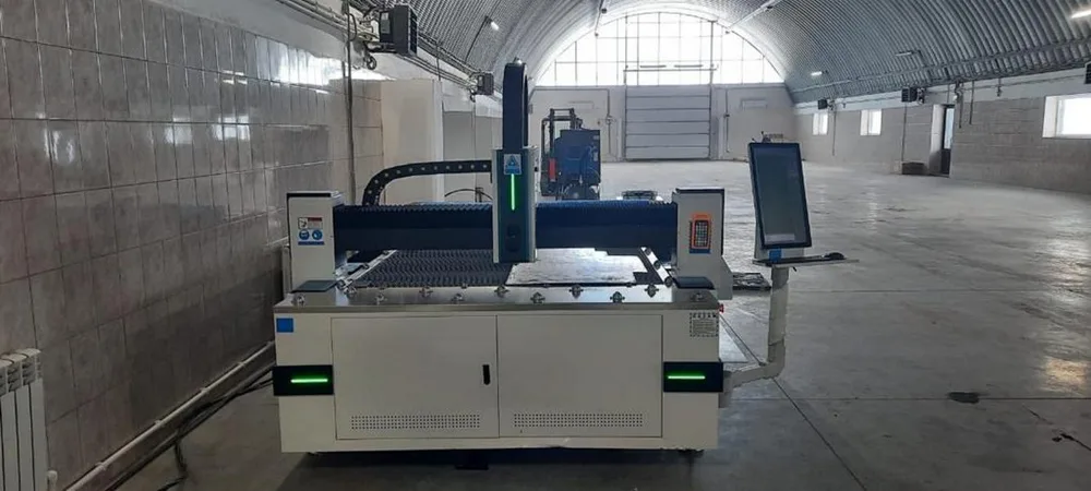 Оптоволоконный лазерный станок для резки металла MetalTec 1530 B (RECI-1000 W): фото 3