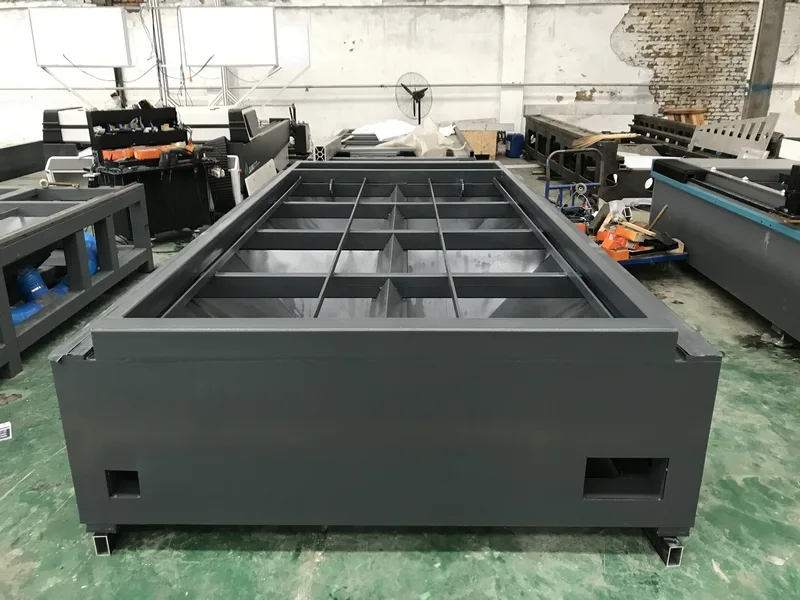Оптоволоконный лазерный станок для резки металла MetalTec 1530 BL (MAX-1000 W): фото 2