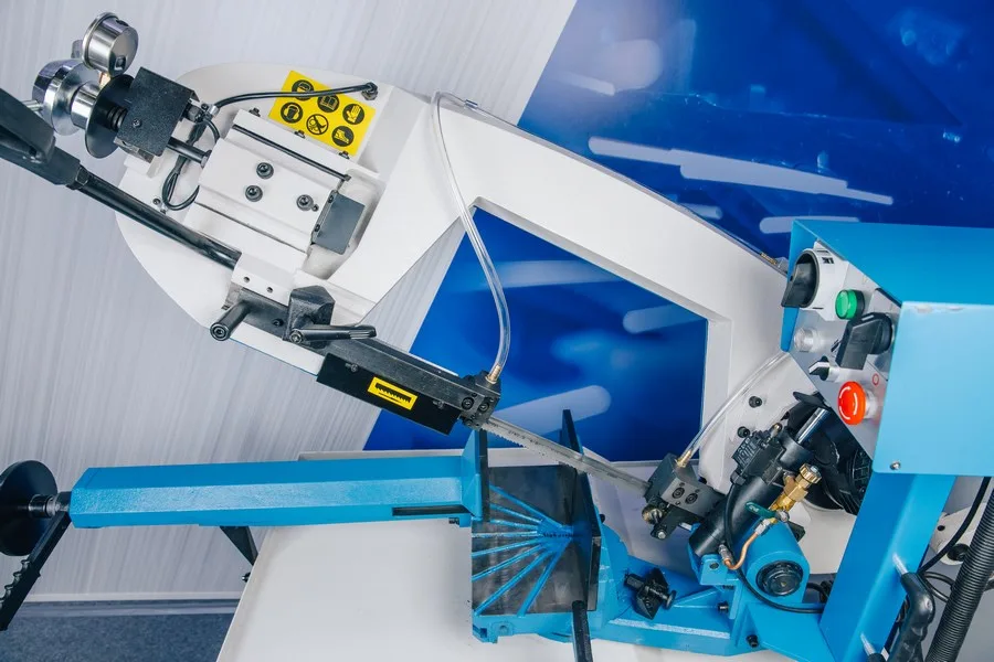 Ручной ленточнопильный станок для резки металла MetalTec BS 250 FHE: фото 2