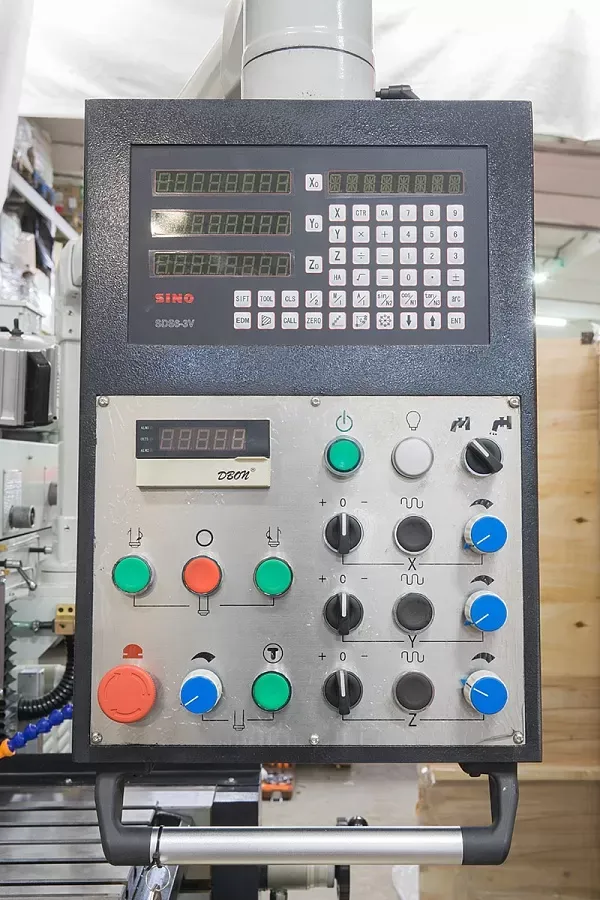 Универсально-фрезерный станок STALEX WFM 750 Servo, арт. CN1603: фото 2
